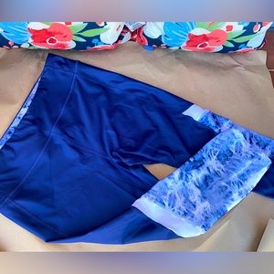 Under Armor Heat Gear- Cropped Leggings